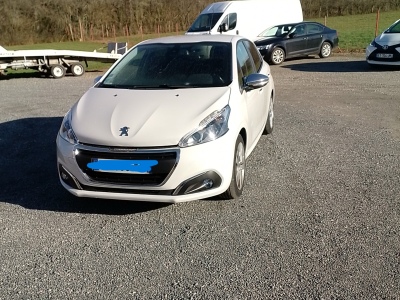 PEUGEOT 208 - 1.2 I PURETECH 