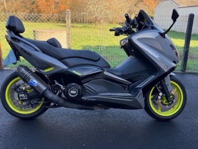 YAMAHA T-MAX - 530 XP 
