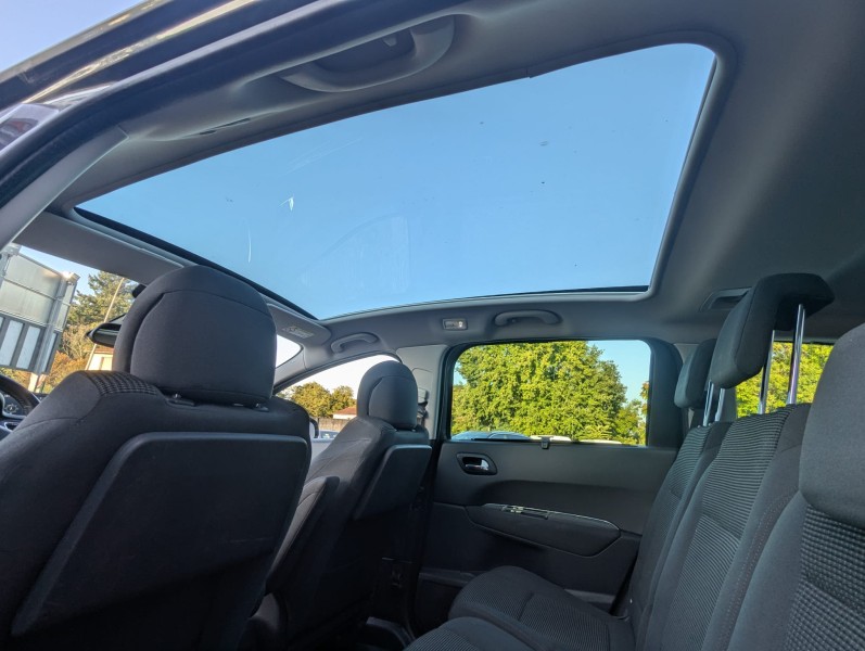 PEUGEOT 5008 2.0 HDI 160ch BVA6 7 Places Allure