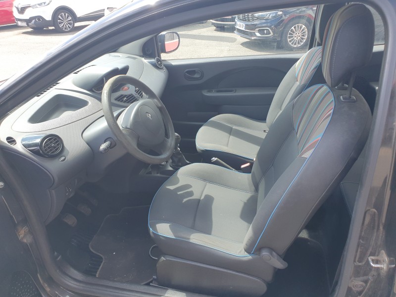 RENAULT TWINGO II 1.2 LEV 16v 75cv limited