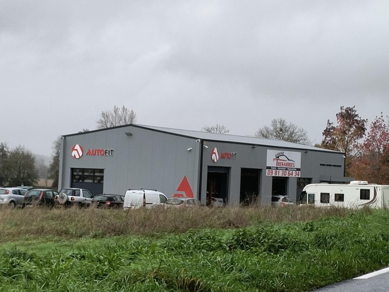 GARAGE TRESARRIEU