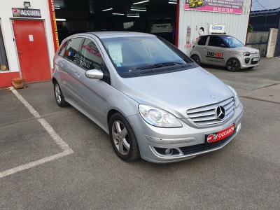 MERCEDES  - B180  - 2.0 CDI 110